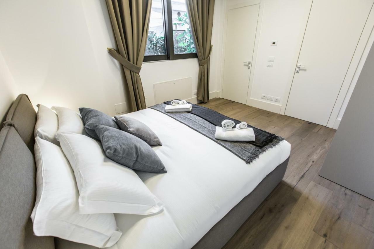 Elegant Fornasa Vecia, Canal View With A Beautiful Garden R&r * Venedig