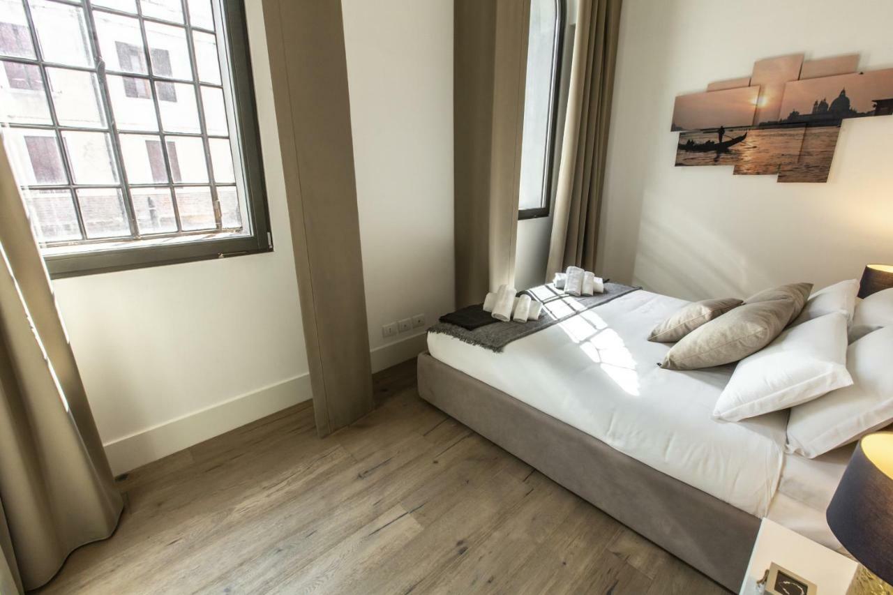 Apartment Elegant Fornasa Vecia, Canal View With A Beautiful Garden R&r Venedig