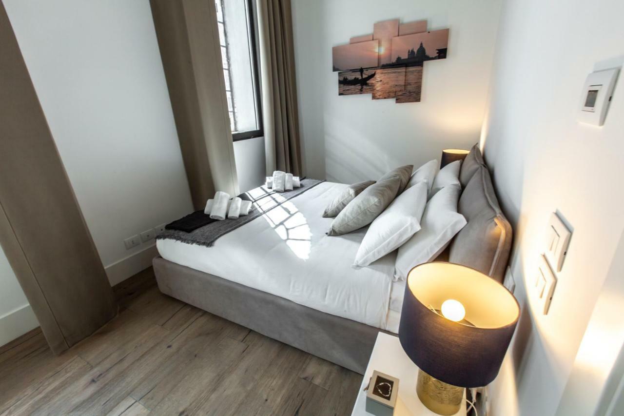 Apartment Elegant Fornasa Vecia, Canal View With A Beautiful Garden R&r Venedig